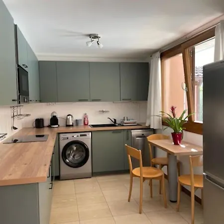 La Dolce - Confortable T2 En Rez-de-jardin Devant Piscine Apartment Saint-Cyr-sur-Mer